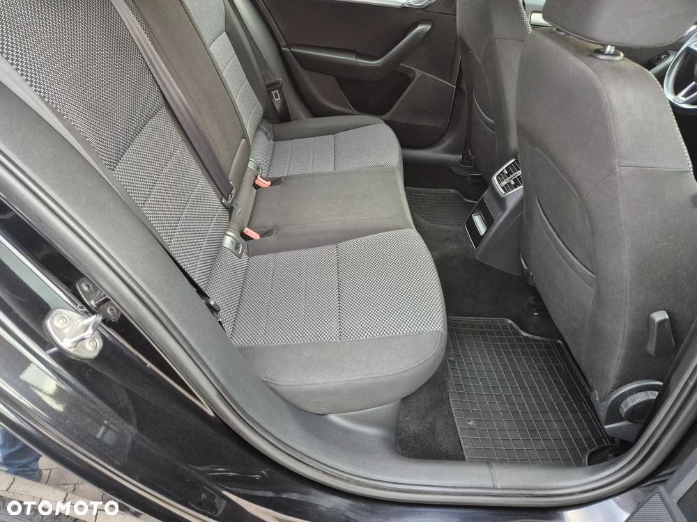 Skoda Octavia 2.0 TDI Edition DSG - 16