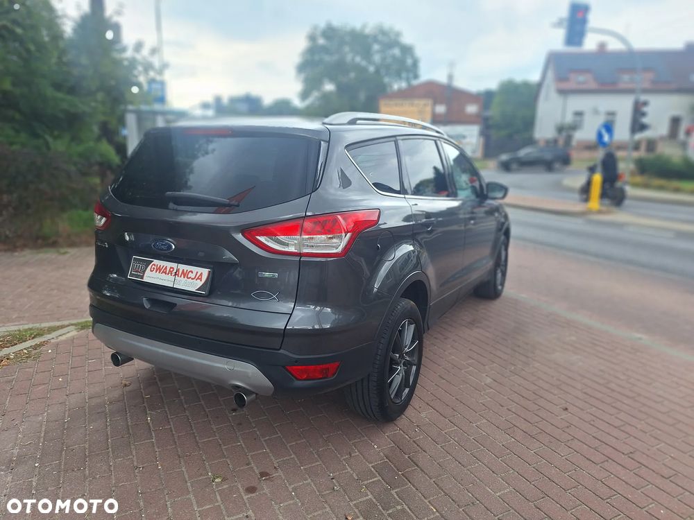 Ford Kuga - 11