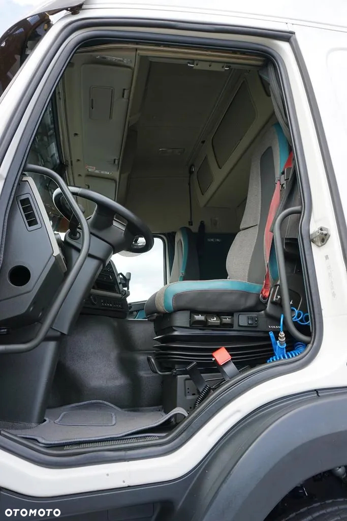 Volvo FM / 450 / ACC / EURO 6 / PEŁNY ADR / WAGA 6692 KG / KOMPRESOR - 7