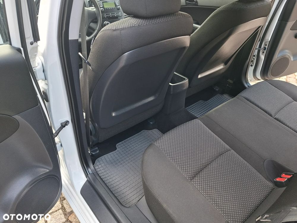 Hyundai i30 1.6 blue Comfort - 14