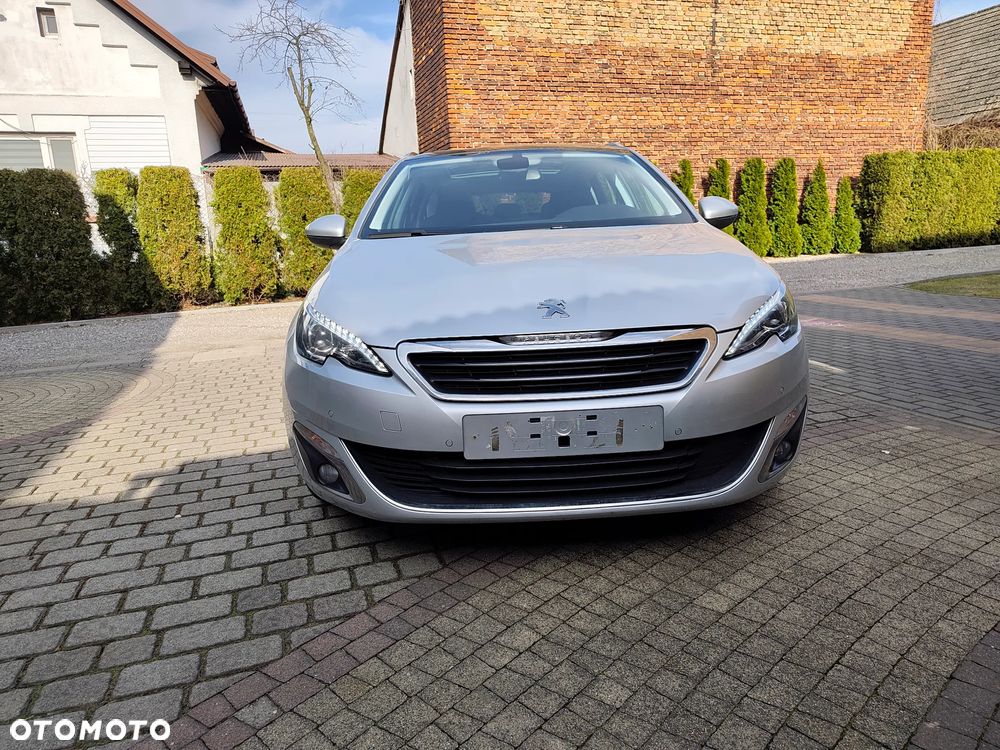 Peugeot 308 BlueHDi 150 Automatik Stop & Start Allure - 8