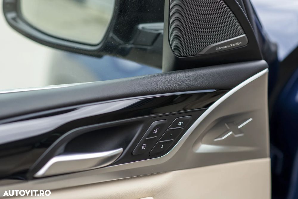 BMW X3 xDrive20i AT xLine - 7