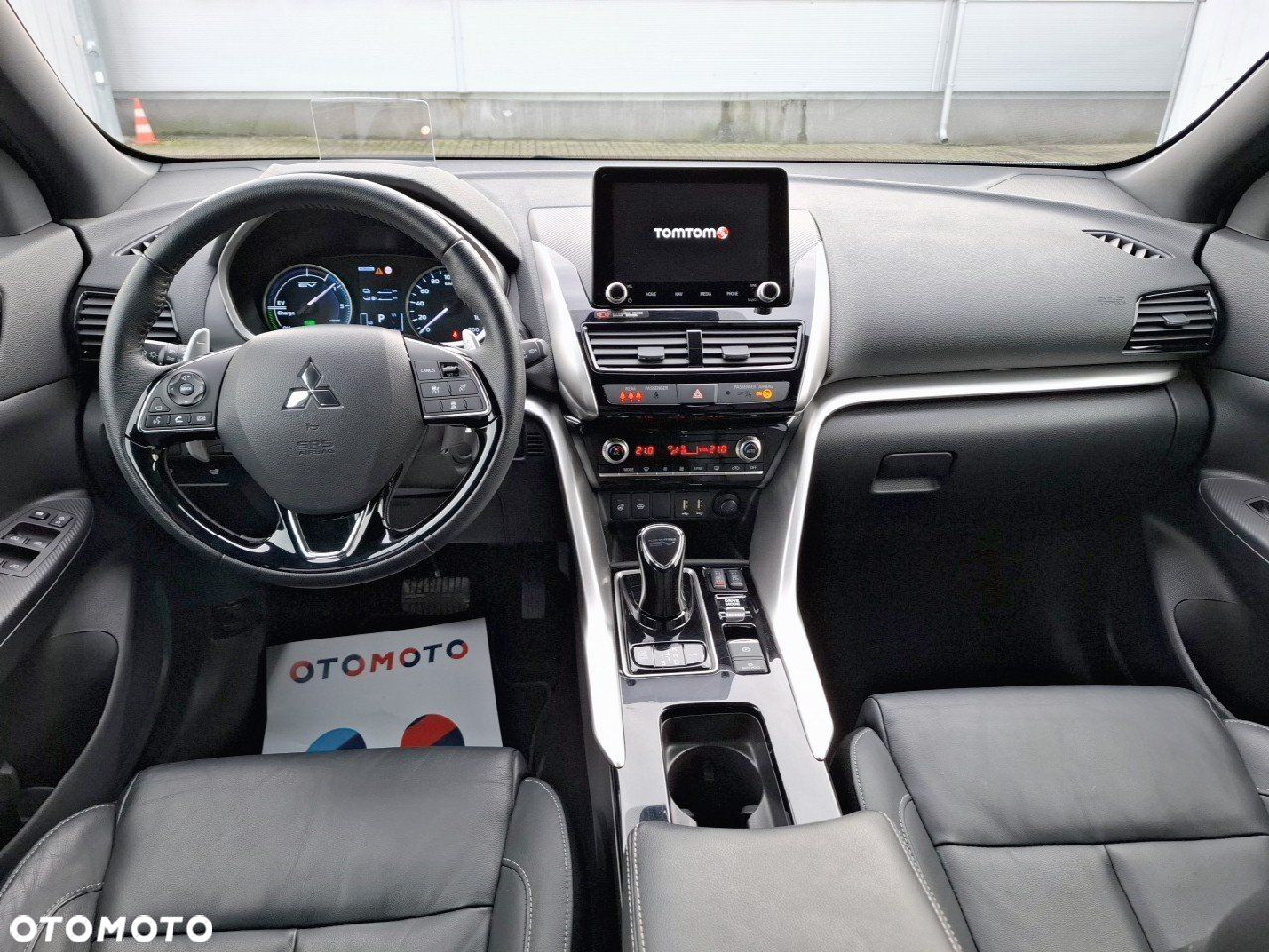 Mitsubishi Eclipse Cross - 8