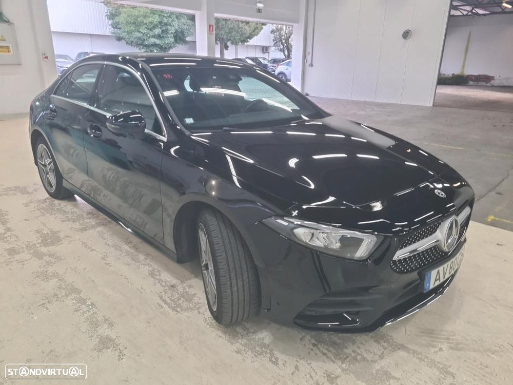 Mercedes-Benz A 250 e AMG Line - 4