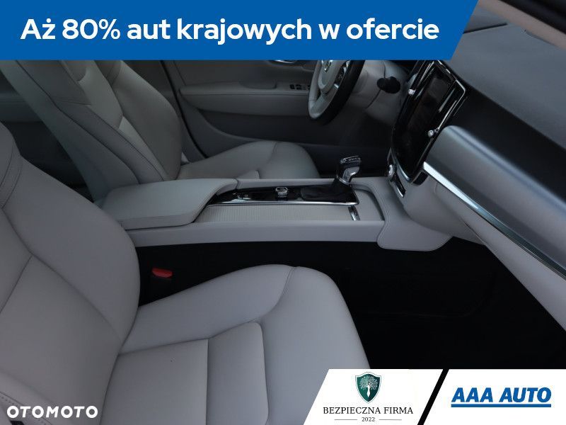 Volvo S90 - 11