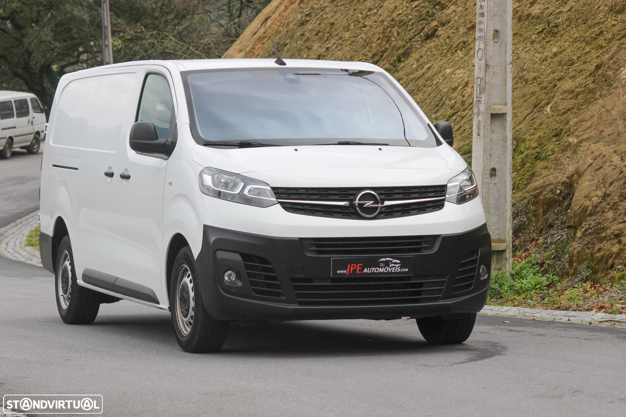 Opel Vivaro L2H1 - 4