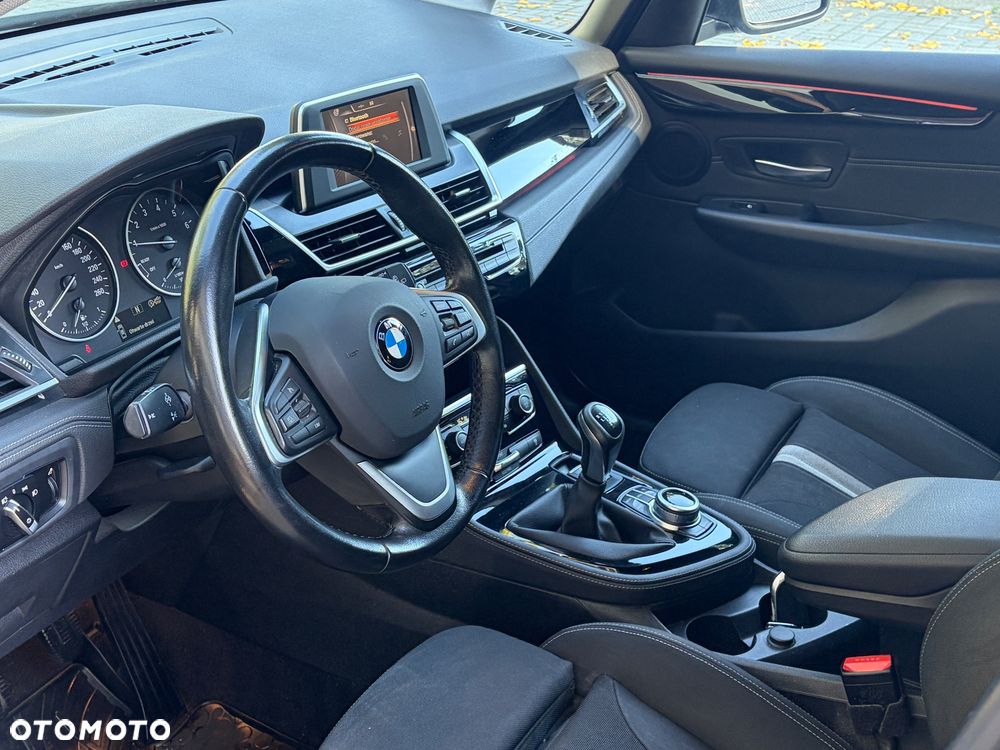 BMW Seria 2 218i Sport Line - 13