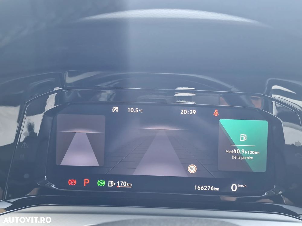 Volkswagen Golf - 18