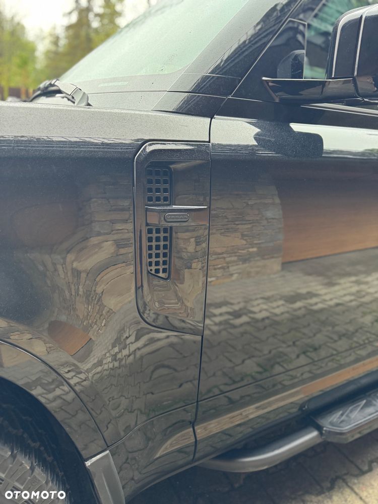 Land Rover Defender 3.0 D300 mHEV S - 9