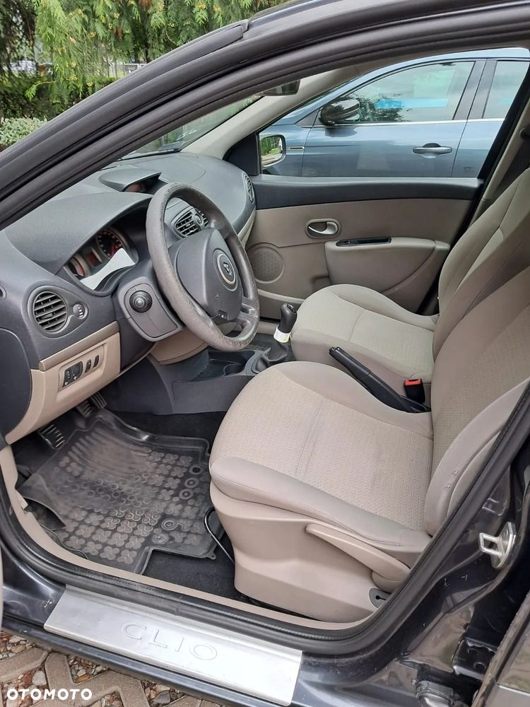 Renault Clio 1.2 TCE Alize - 6