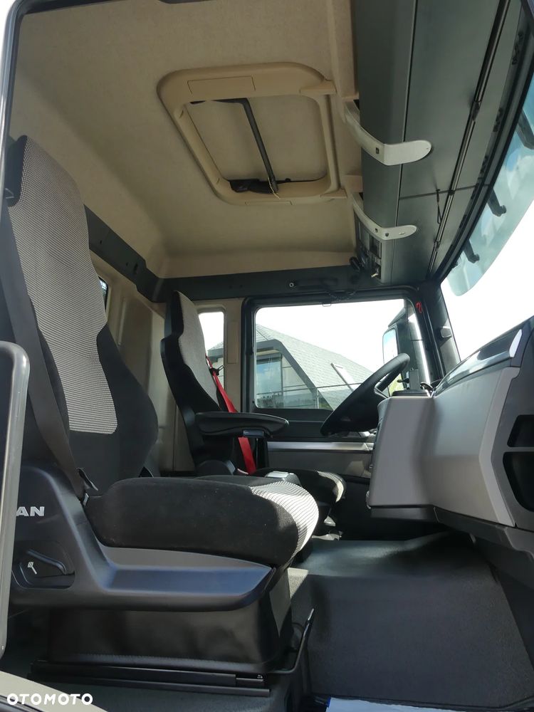 MAN TGS 26.420 / 6x2 / HAKOWIEC / HIAB MULTILIFT / EURO 6 - 30