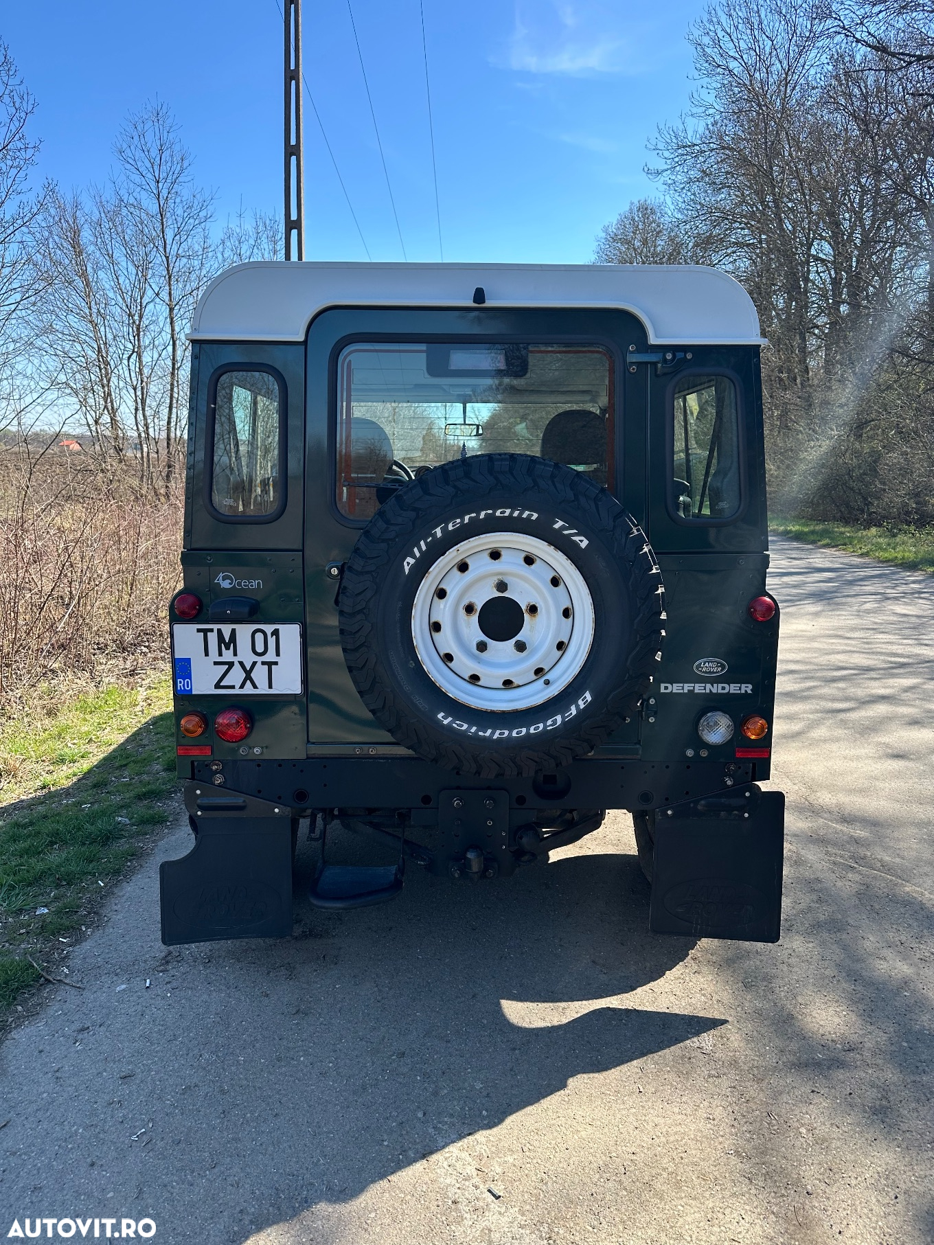 Land Rover Defender 90 2.4TD S/W E - 4
