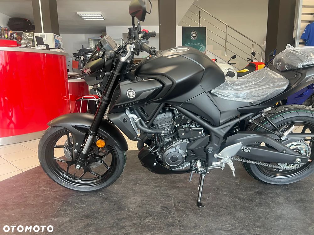 Yamaha MT - 6