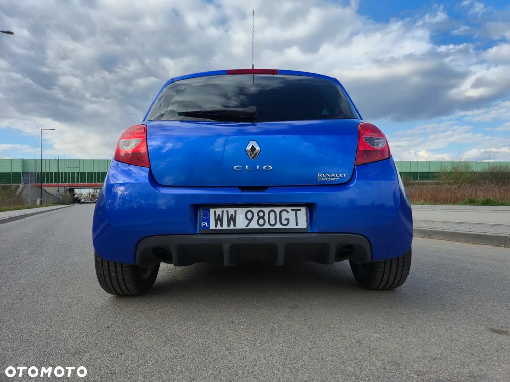 Renault Clio 2.0 16V Sport - 7