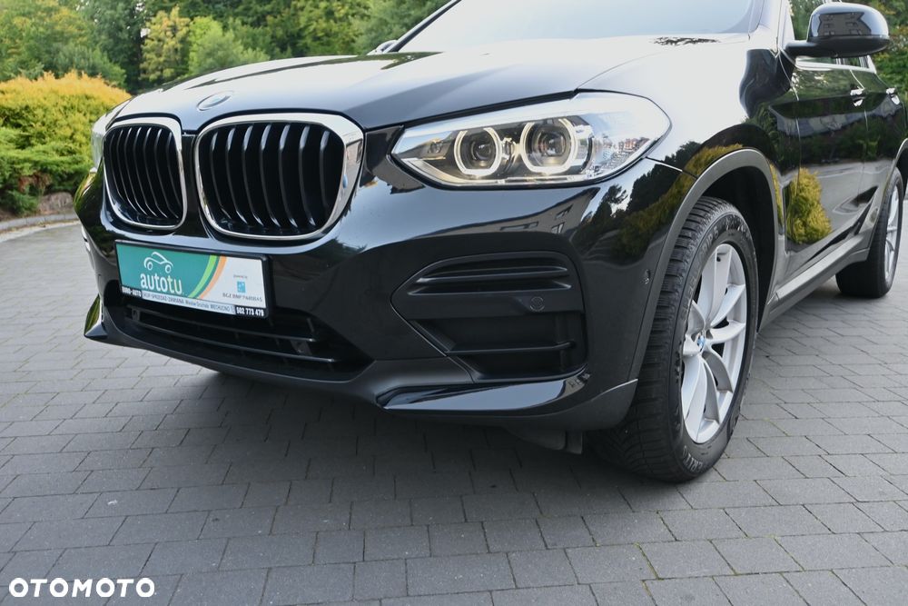 BMW X4 xDrive20d - 39