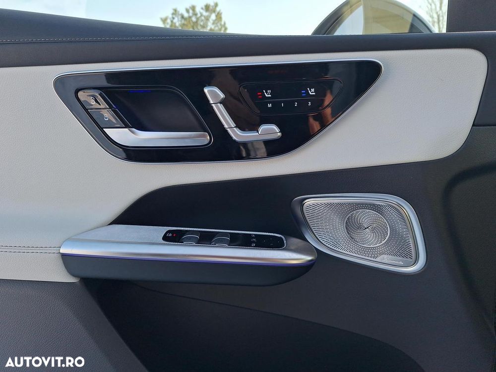 Mercedes-Benz GLC Coupe 200 4Matic 9G-TRONIC AMG Line - 17