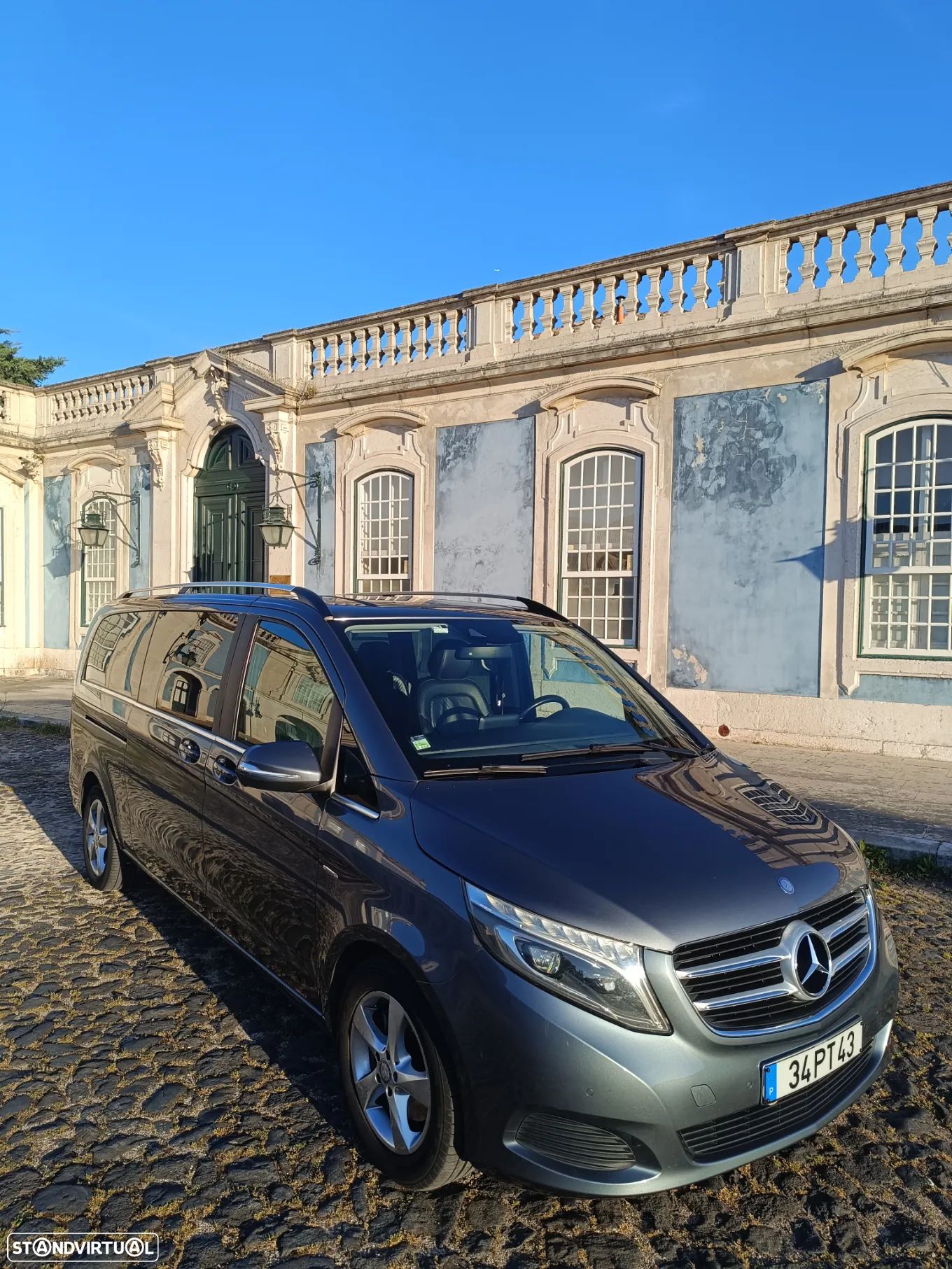 Mercedes-Benz V 250 - 1