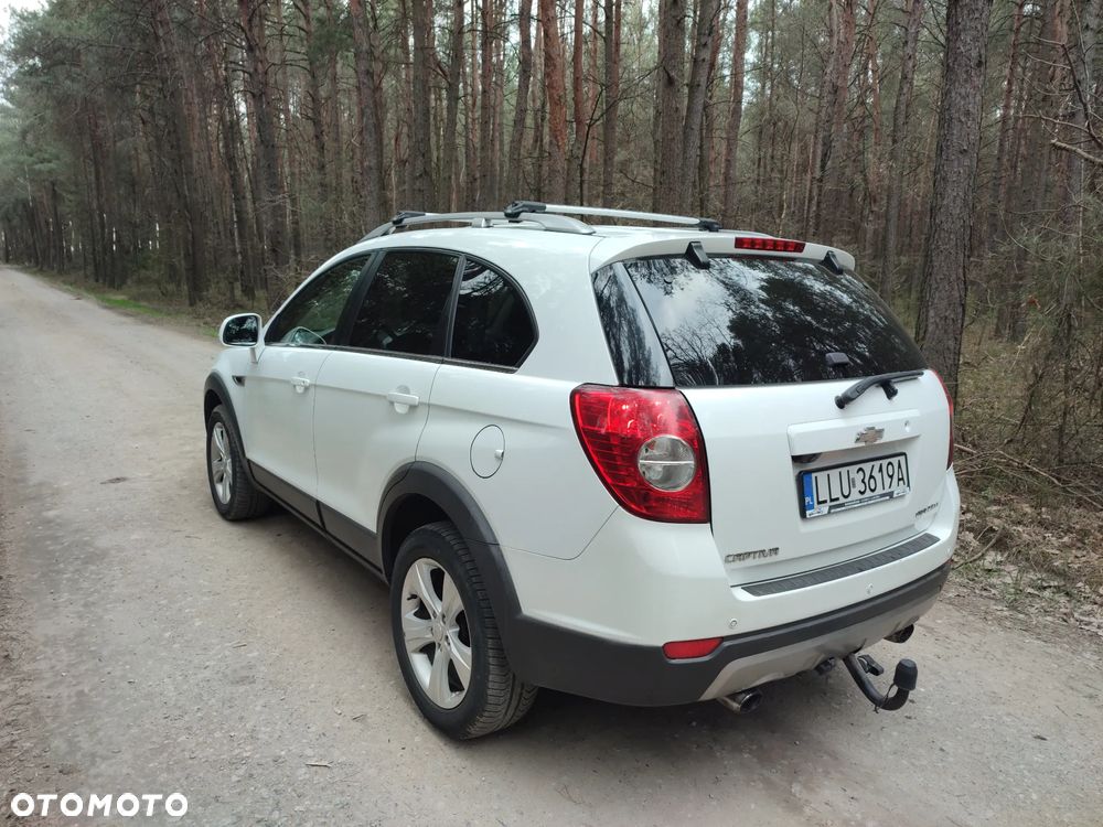 Chevrolet Captiva - 10