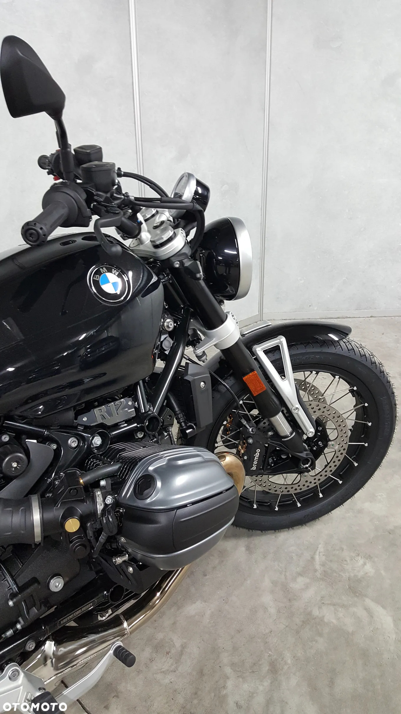 BMW R - 7