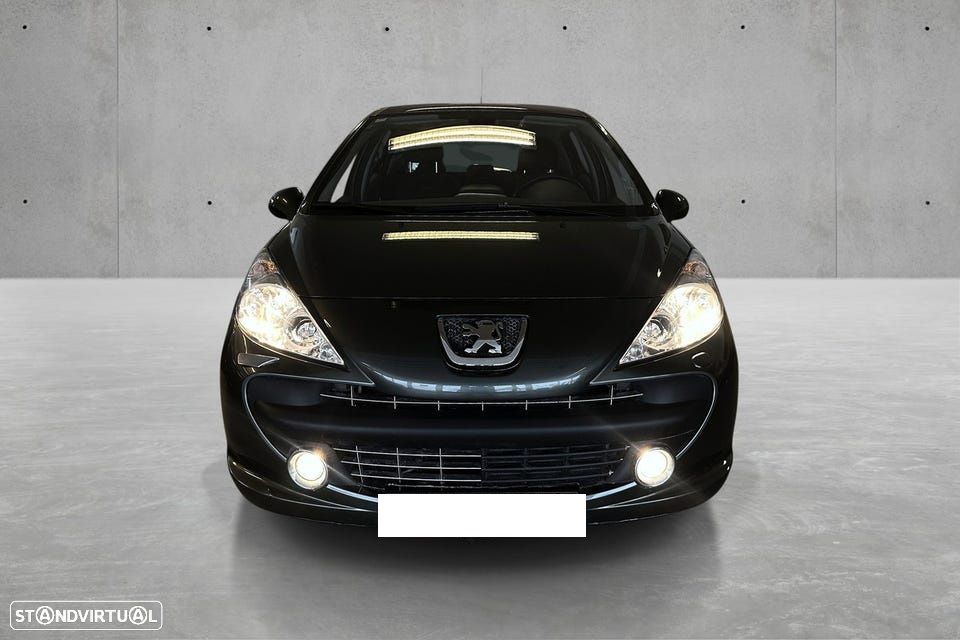 Peugeot 207 - 1