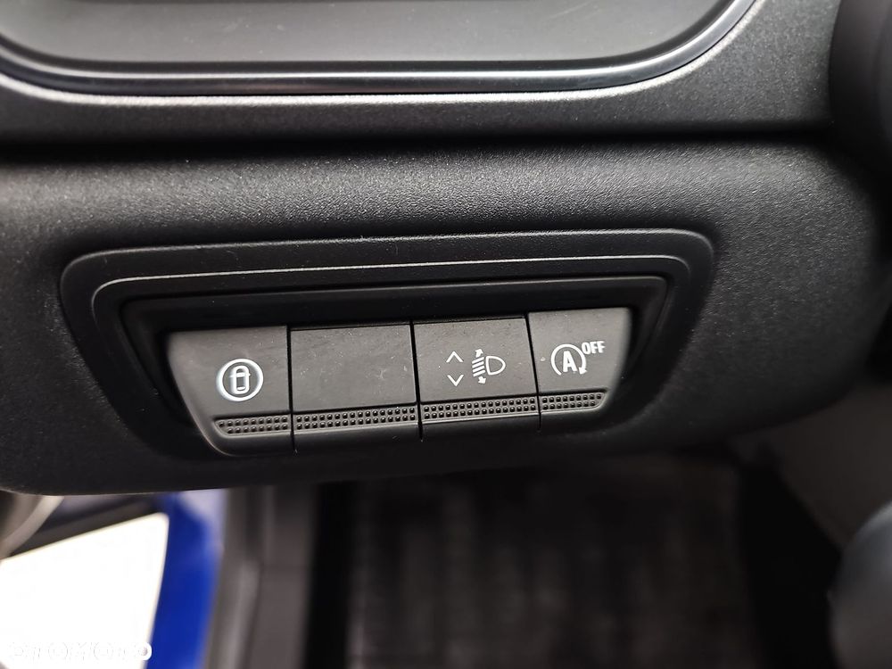 Renault Captur 1.0 TCe Techno - 12