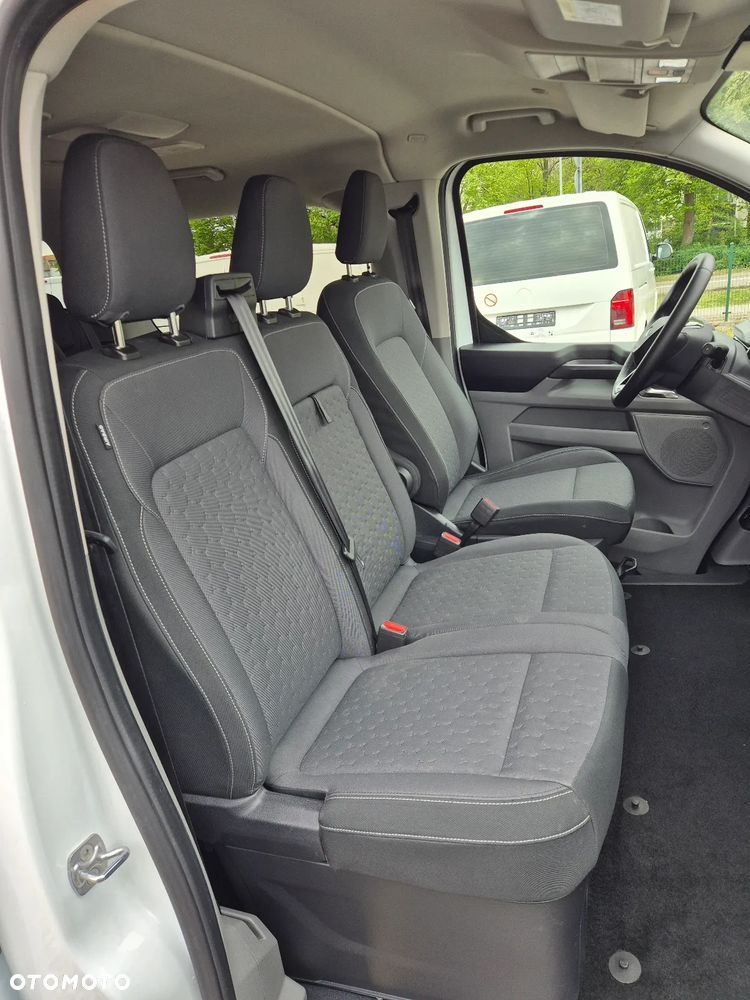 Ford Tourneo Custom 2.0 EcoBlue 320 L2 Titanium - 8