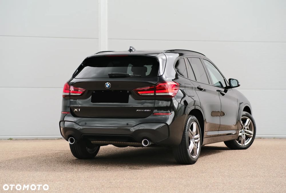 BMW X1 xDrive25i M Sport - 10