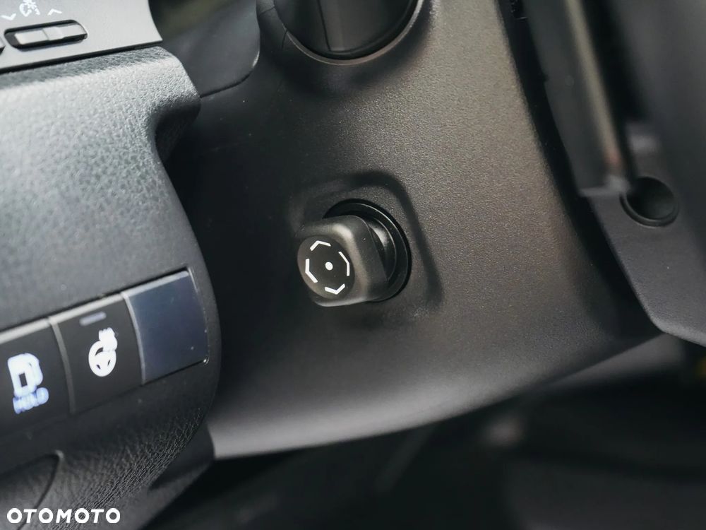 Toyota Camry 2.5 Hybrid Executive CVT - 18