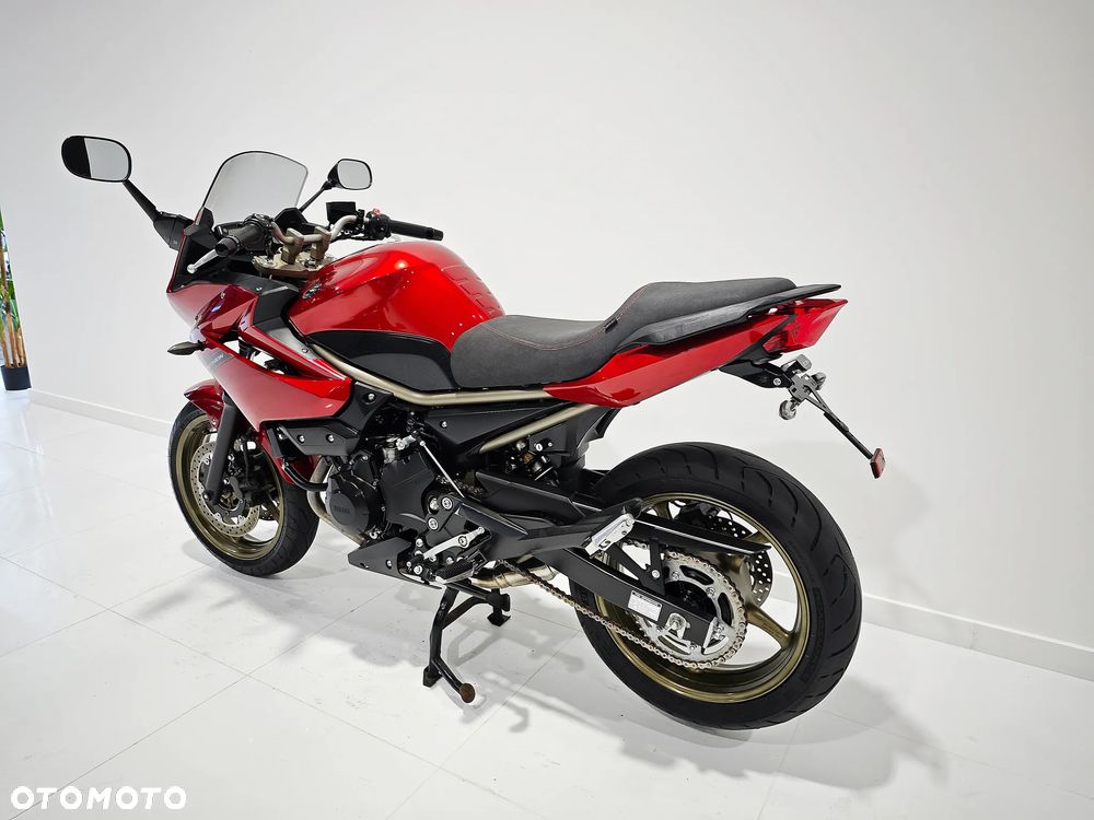Yamaha XJ - 16