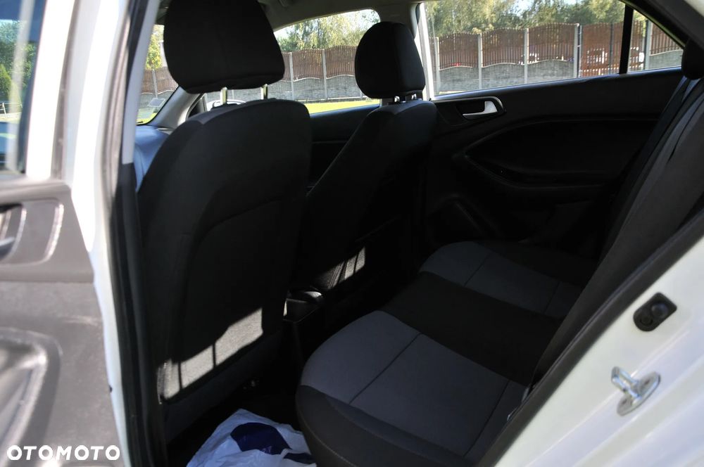 Hyundai i20 1.2 Classic - 13