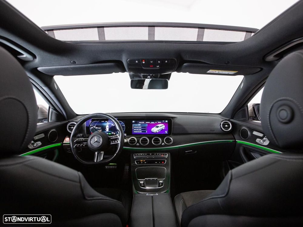 Mercedes-Benz E 300 de 4Matic T 9G-TRONIC AMG Line - 7