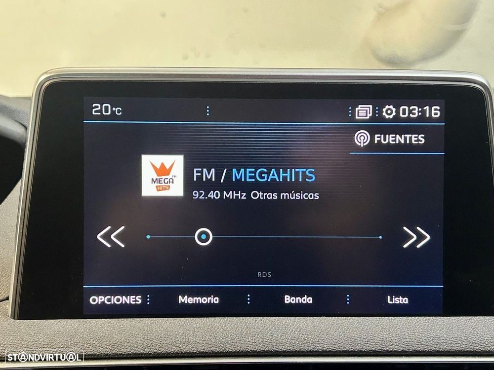 Peugeot 3008 1.2 PureTech Allure - 18