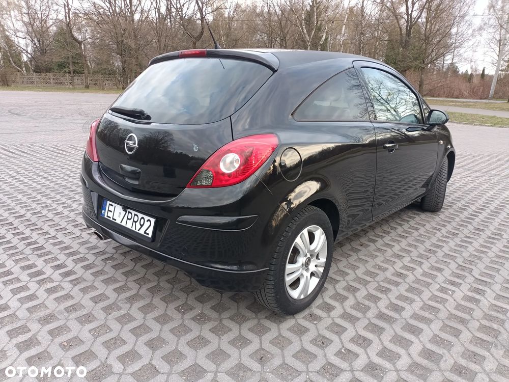 Opel Corsa 1.2 16V Edition - 26