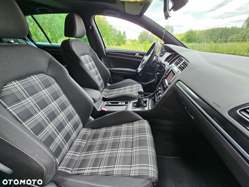 Volkswagen Golf GTD BlueMotion Technology - 29