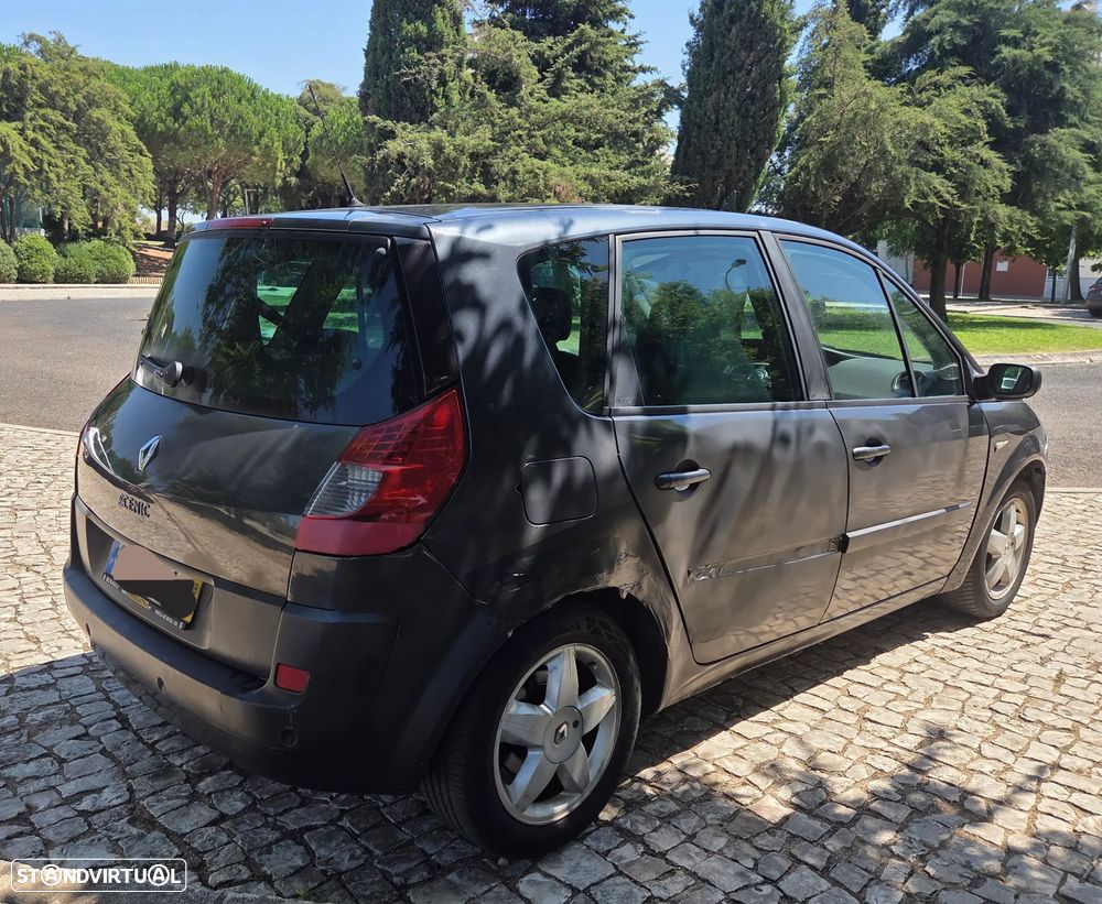 Renault Mégane Scénic - 6