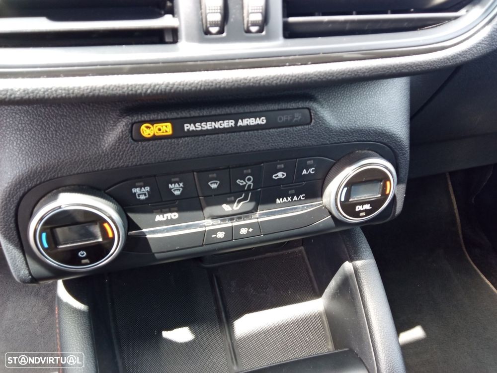 Ford Kuga 1.5 EcoBoost ST-Line - 16