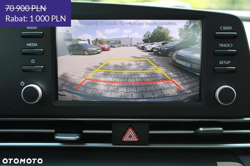 Hyundai Elantra - 31