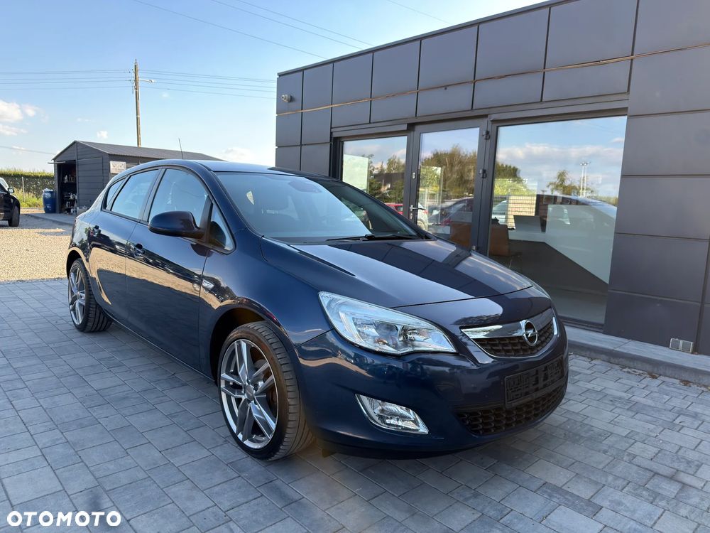 Opel Astra 1.4 T Cosmo - 15