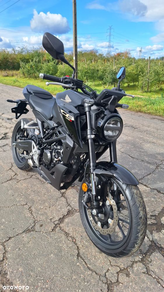 Honda CB - 31