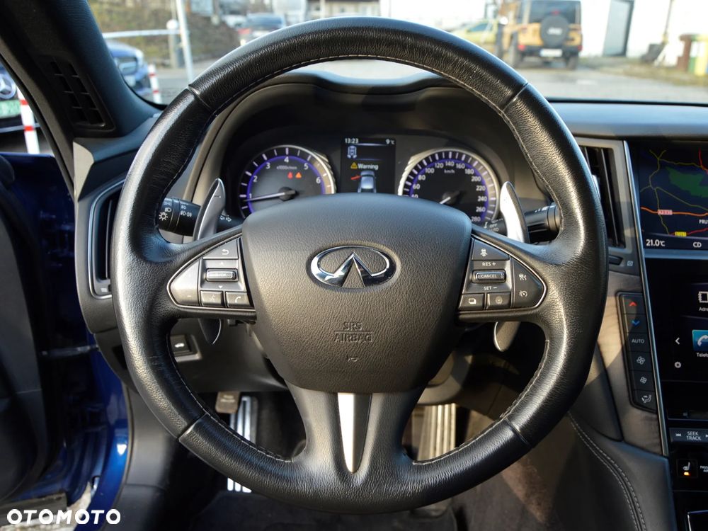Infiniti Q50 2.0t Sport Tech EU6 - 11