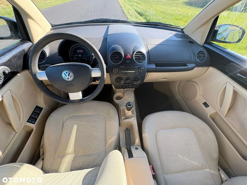 Volkswagen New Beetle 1.4 - 9