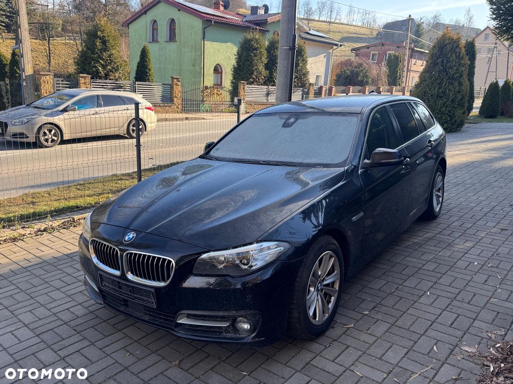 BMW Seria 5 525d Luxury Line - 1