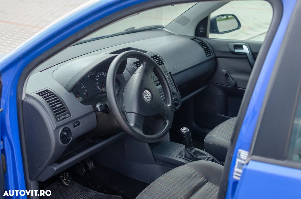 Volkswagen Polo - 13