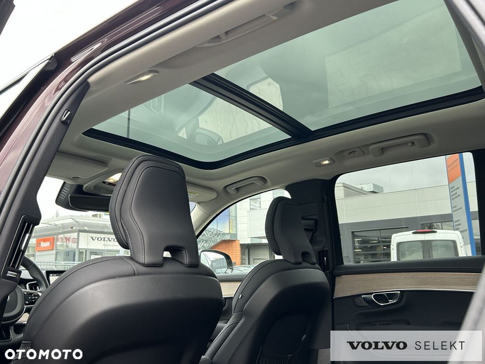 Volvo XC 90 - 31