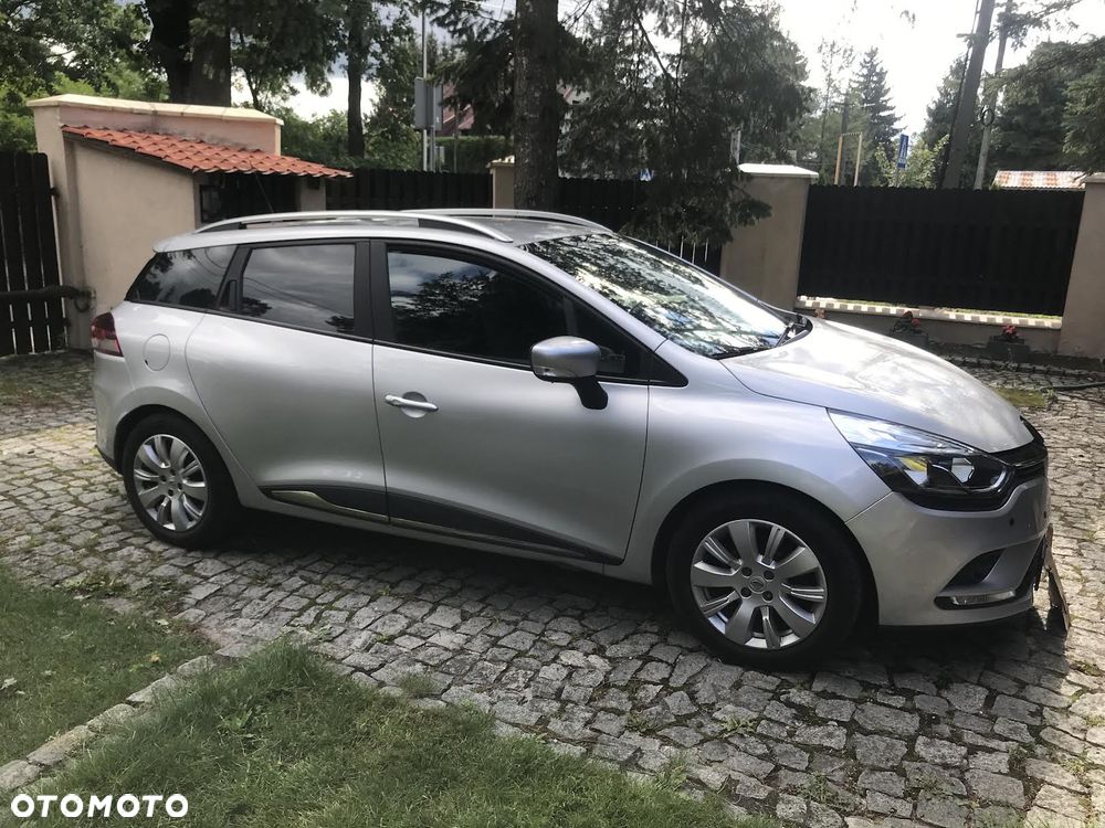 Renault Clio - 8