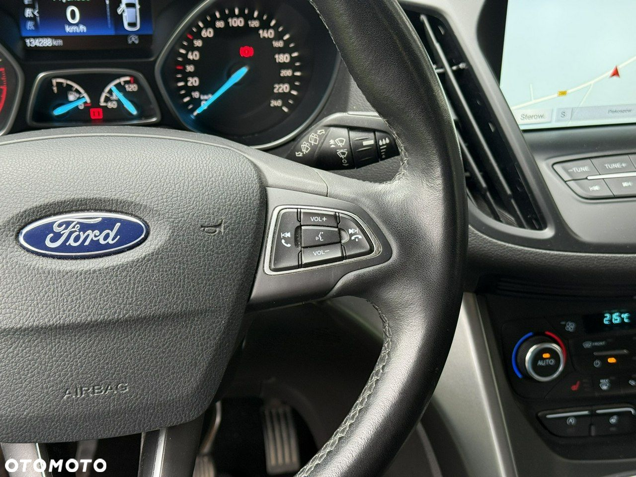Ford Kuga - 19
