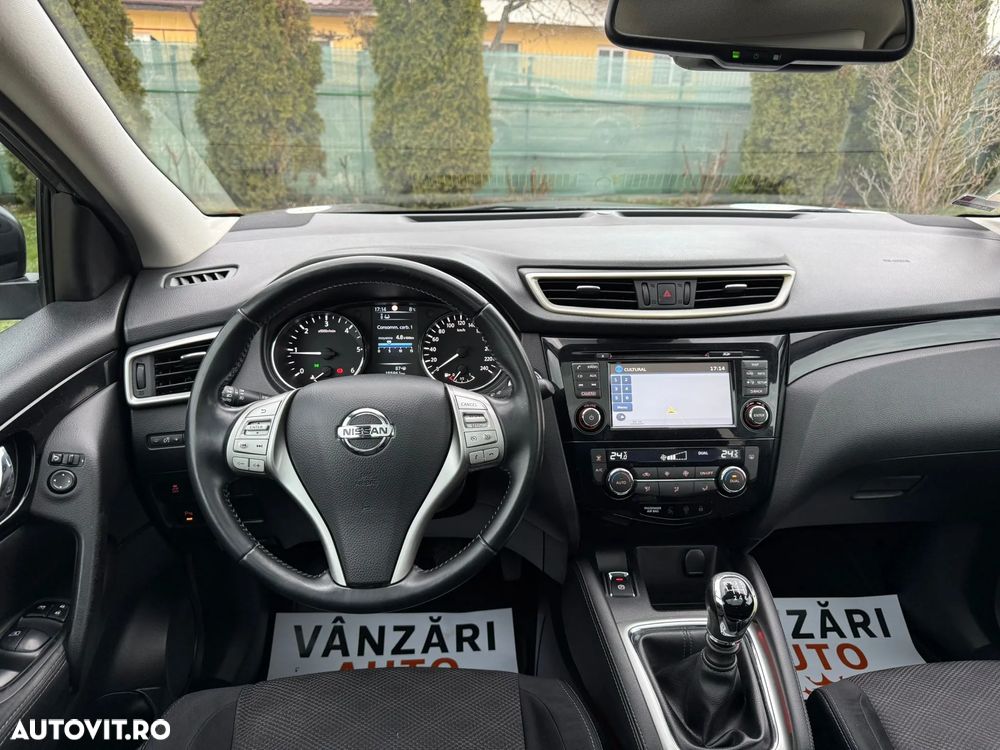 Nissan Qashqai 1.6 DCI N-Connecta - 11