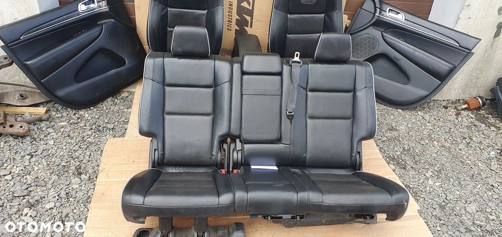 Fotele kanapa boczki podłokietnik komplet półskóra elektryczne Overland Jeep Grand Cherokee 4 WK2 - 15