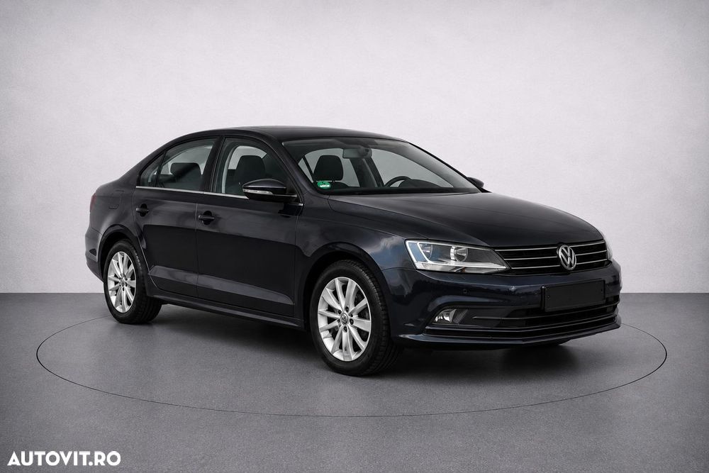 Volkswagen Jetta - 16