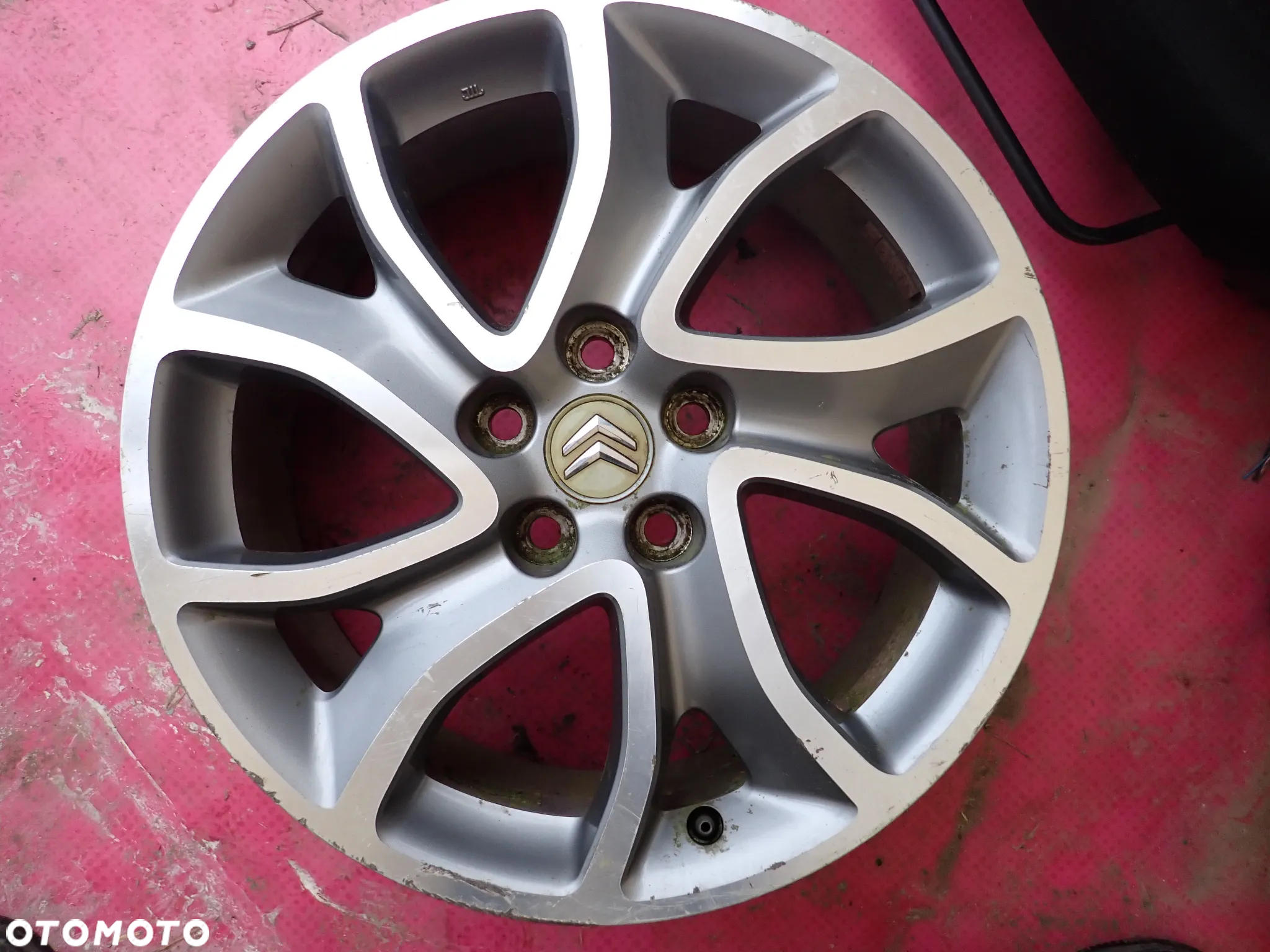 KOMPLET ALUFELG CITROEN C5 225/55 R18 Z 2 OPONAMI  ET33 - 4